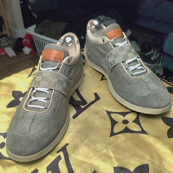 Louis vuitton damier geant chrono sneaker in sable - Picture 6 of 10